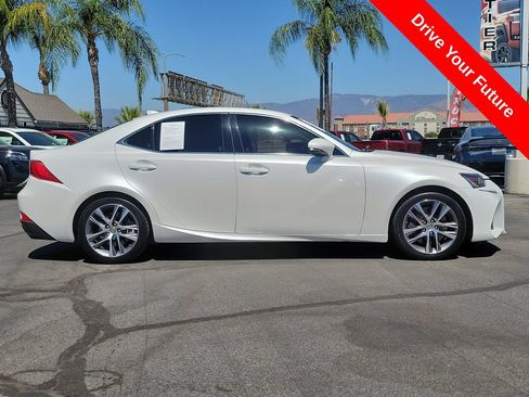 Used 2018 Lexus IS 300 w/ Accessory Package RWD image 32