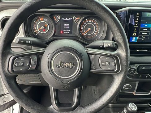 Used 2024 Jeep Wrangler Sport image 25
