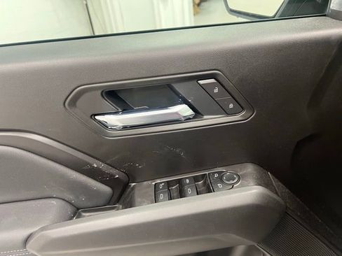 New 2026 Chevrolet Colorado LT w/ LT Convenience Package AWD/4WD image 13