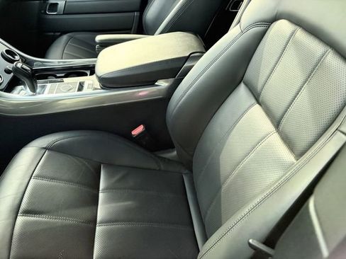 Used 2022 Land Rover Range Rover Sport HSE Silver Edition AWD/4WD image 8