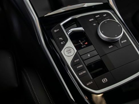 Used 2023 BMW 330e w/ Driving Assistance Package image 36