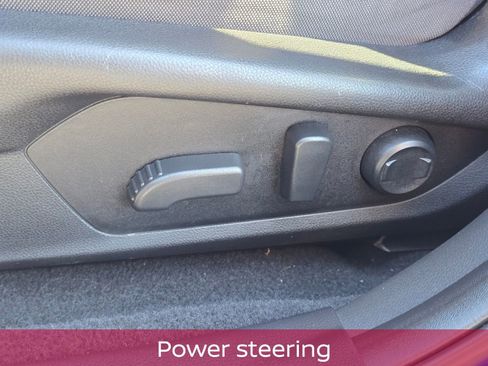 Used 2024 Subaru Crosstrek 2.0i Premium AWD/4WD image 14