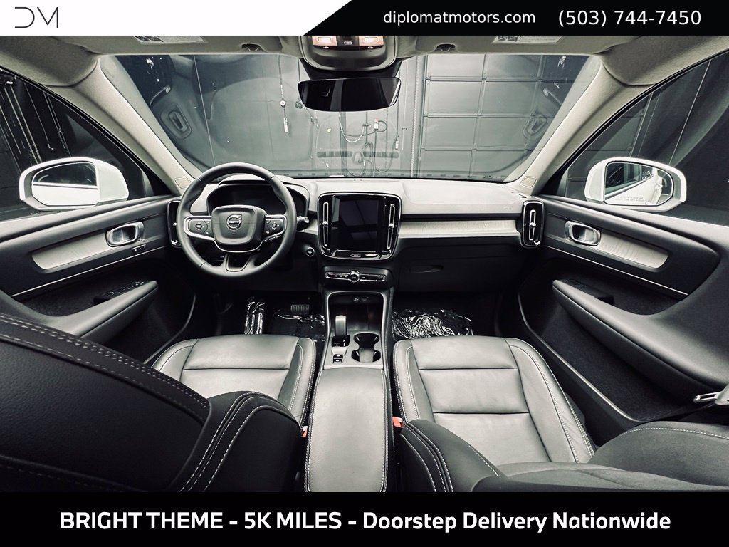 Used 2025 Volvo XC40 B5 Core w/ Protection Package Premier AWD/4WD image 25