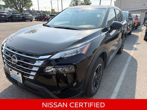 Certified 2025 Nissan Rogue SV AWD/4WD image 1