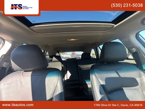 Used 2017 Subaru Outback 3.6R Limited image 15