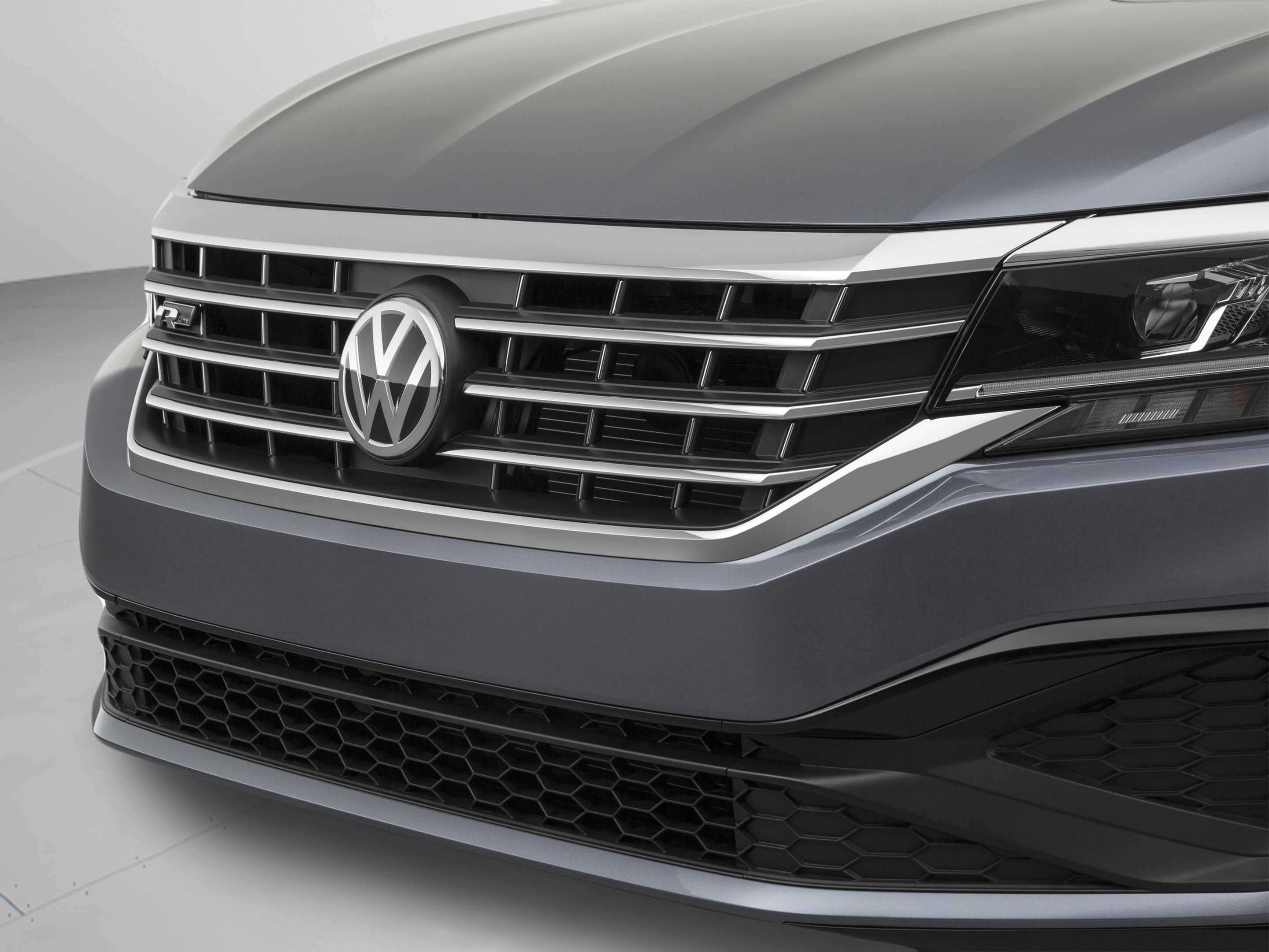 Used 2020 Volkswagen Passat 2.0T R-Line FWD image 59
