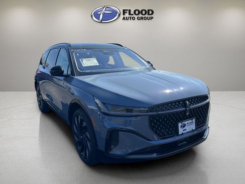 New 2026 Lincoln Nautilus Reserve w/ Jet Appearance Package image 1