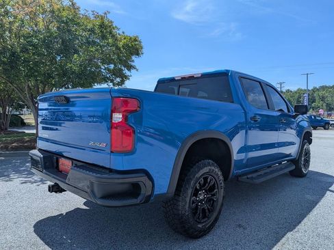 Used 2022 Chevrolet Silverado 1500 ZR2 AWD/4WD image 8