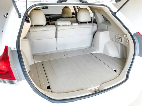 Used 2013 Toyota Venza LE w/ LE Convenience Pkg image 45