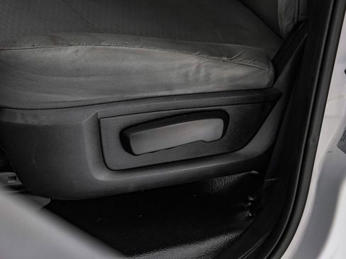 Used 2017 RAM 2500 SLT image 33