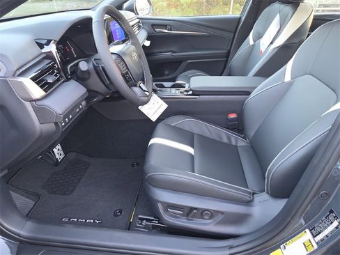 New 2026 Toyota Camry SE image 24