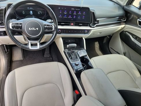 Used 2023 Kia Sportage EX FWD image 11