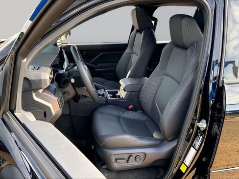 Used 2025 Toyota 4Runner TRD Off-Road Premium w/ Tow Technology Package AWD/4WD image 8