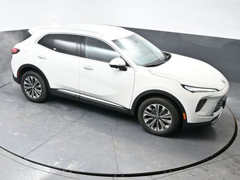 Used 2024 Buick Envision Preferred AWD/4WD image 15