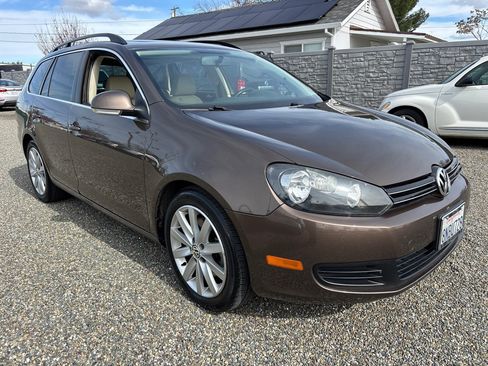 Used 2012 Volkswagen Jetta TDI FWD image 16
