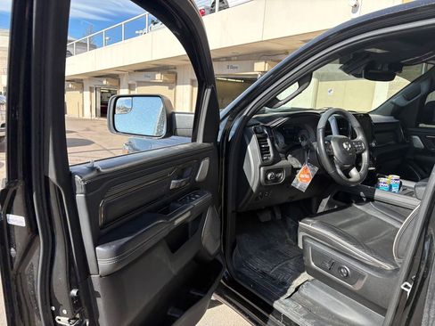 Used 2020 RAM 1500 Limited w/ Black Appearance Package image 15