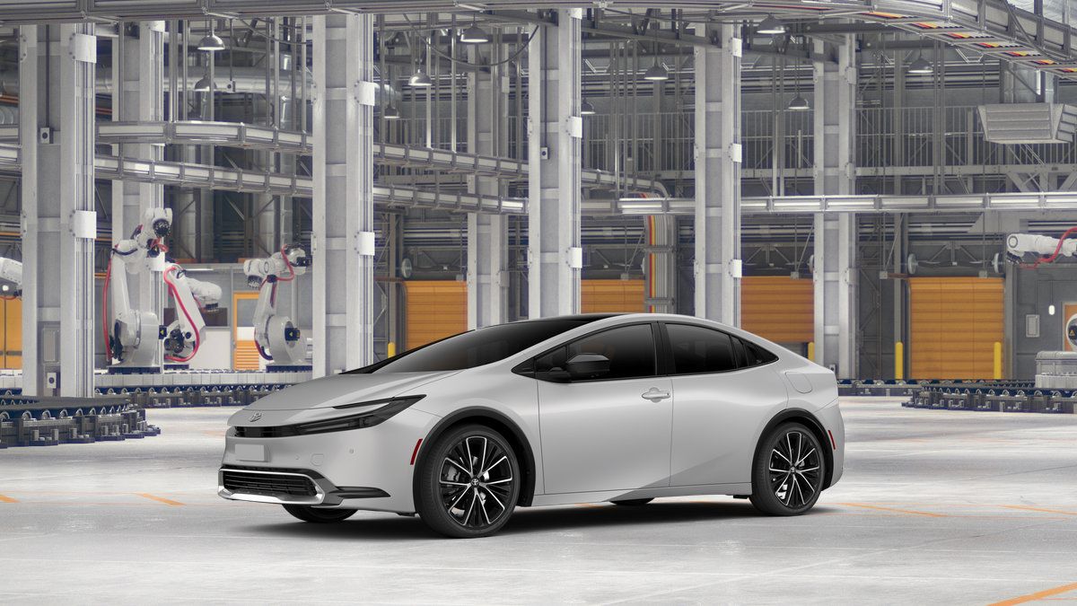 New 2027 Toyota Prius Limited w/ Limited Premium Package FWD image 2