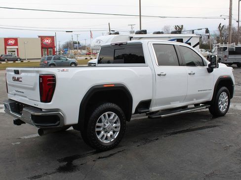 Used 2024 GMC Sierra 2500 SLT w/ SLT Convenience Package image 7