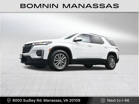 Used 2023 Chevrolet Traverse LT w/ Rear Camera Mirror Package AWD/4WD image 31