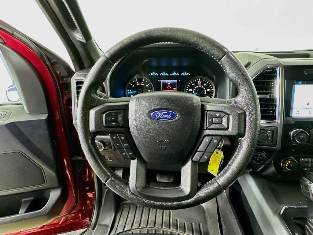 Used 2016 Ford F150 XLT w/ Equipment Group 302A Luxury AWD/4WD image 13