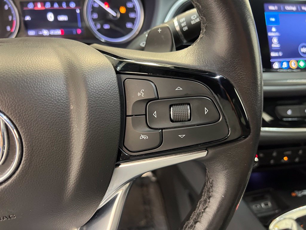 Used 2023 Buick Enclave Essence FWD image 21