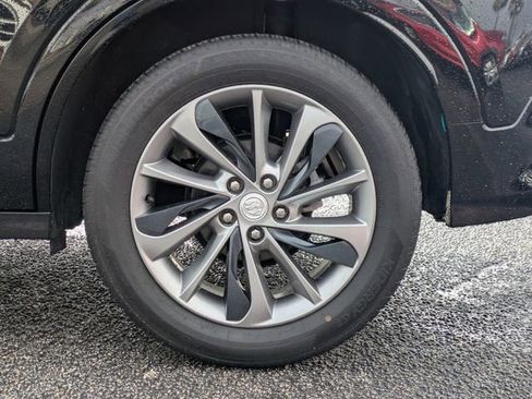 Used 2023 Buick Encore GX Select w/ Sport Touring Package FWD image 12