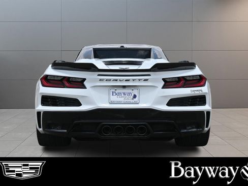 Used 2026 Chevrolet Corvette Z06 w/ Stealth Interior Trim Package RWD image 6