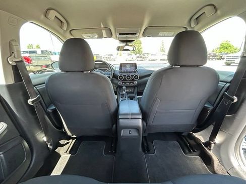 Used 2025 Nissan Sentra SV w/ All-Weather Package FWD image 33