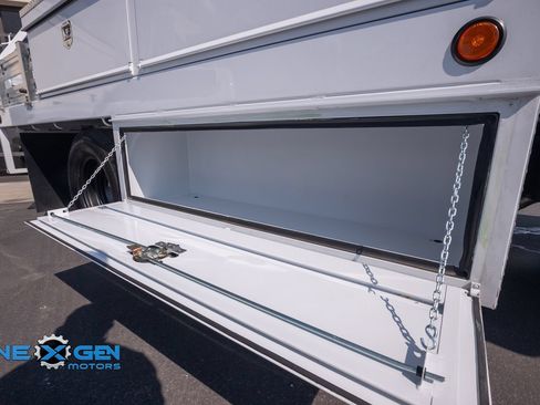 Used 2024 Ford F350 XL w/ XL Chrome Package RWD image 31
