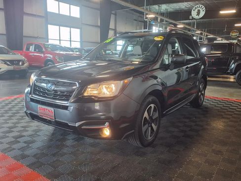 Used 2018 Subaru Forester 2.5i Premium AWD/4WD image 4