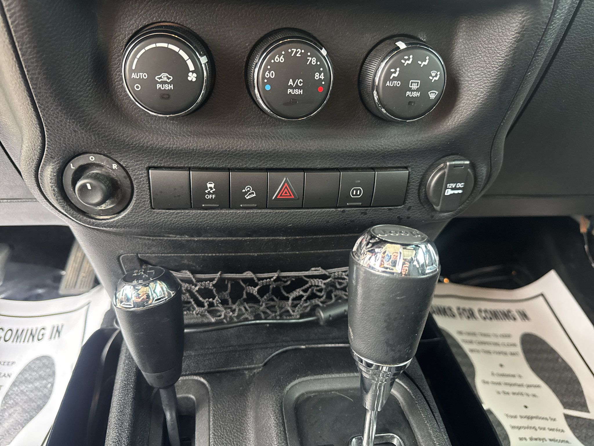 Used 2012 Jeep Wrangler Unlimited Sahara w/ Connectivity Group AWD/4WD image 16