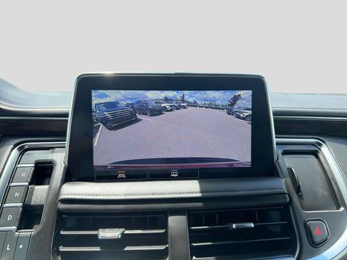 Used 2021 Chevrolet Tahoe LT AWD/4WD image 28