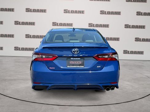 Used 2023 Toyota Camry SE FWD image 4