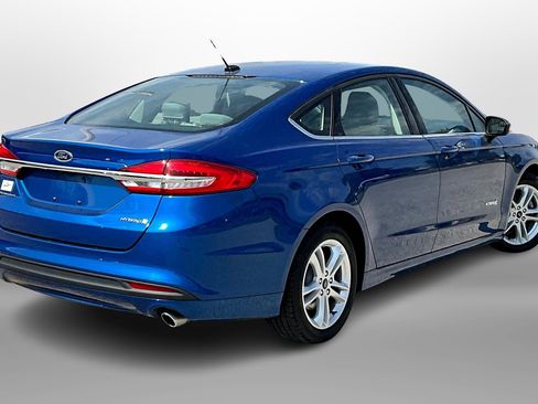 Used 2018 Ford Fusion S image 11