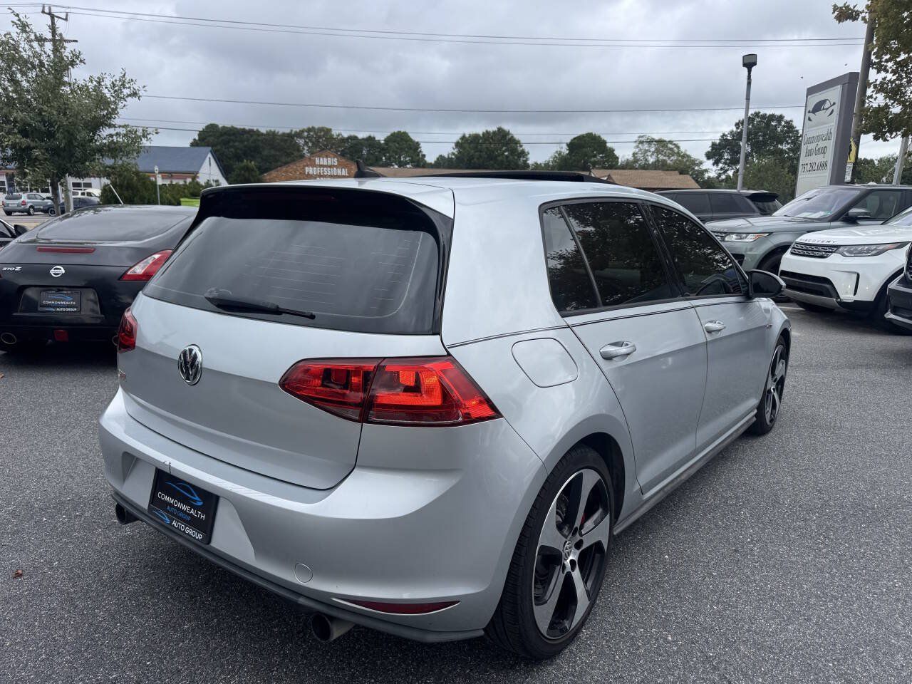 Used 2016 Volkswagen GTI Autobahn w/ Lighting Package (SEL) FWD image 4
