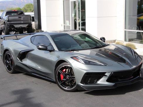 Used 2023 Chevrolet Corvette Stingray Preferred Cpe w/ Z51 Performance Package RWD image 2