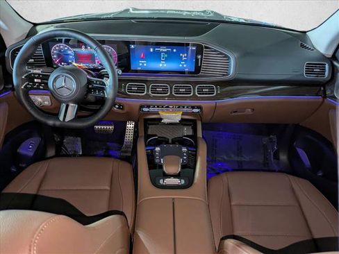 New 2026 Mercedes-Benz GLS 450 4MATIC image 16