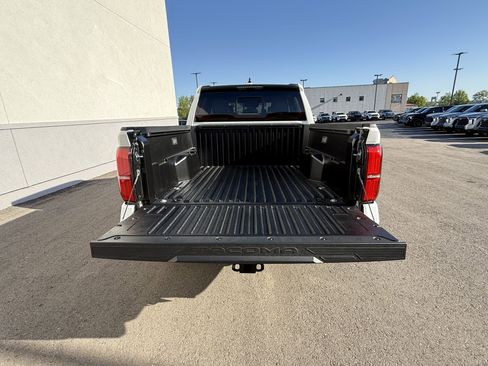 New 2026 Toyota Tacoma SR5 AWD/4WD image 27