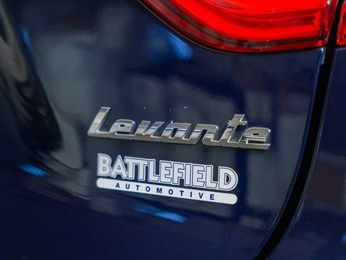 Used 2018 Maserati Levante S GranSport image 9