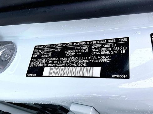 New 2026 Volvo V60 B5 Cross Country Ultra w/ Protection Package Premier AWD/4WD image 8