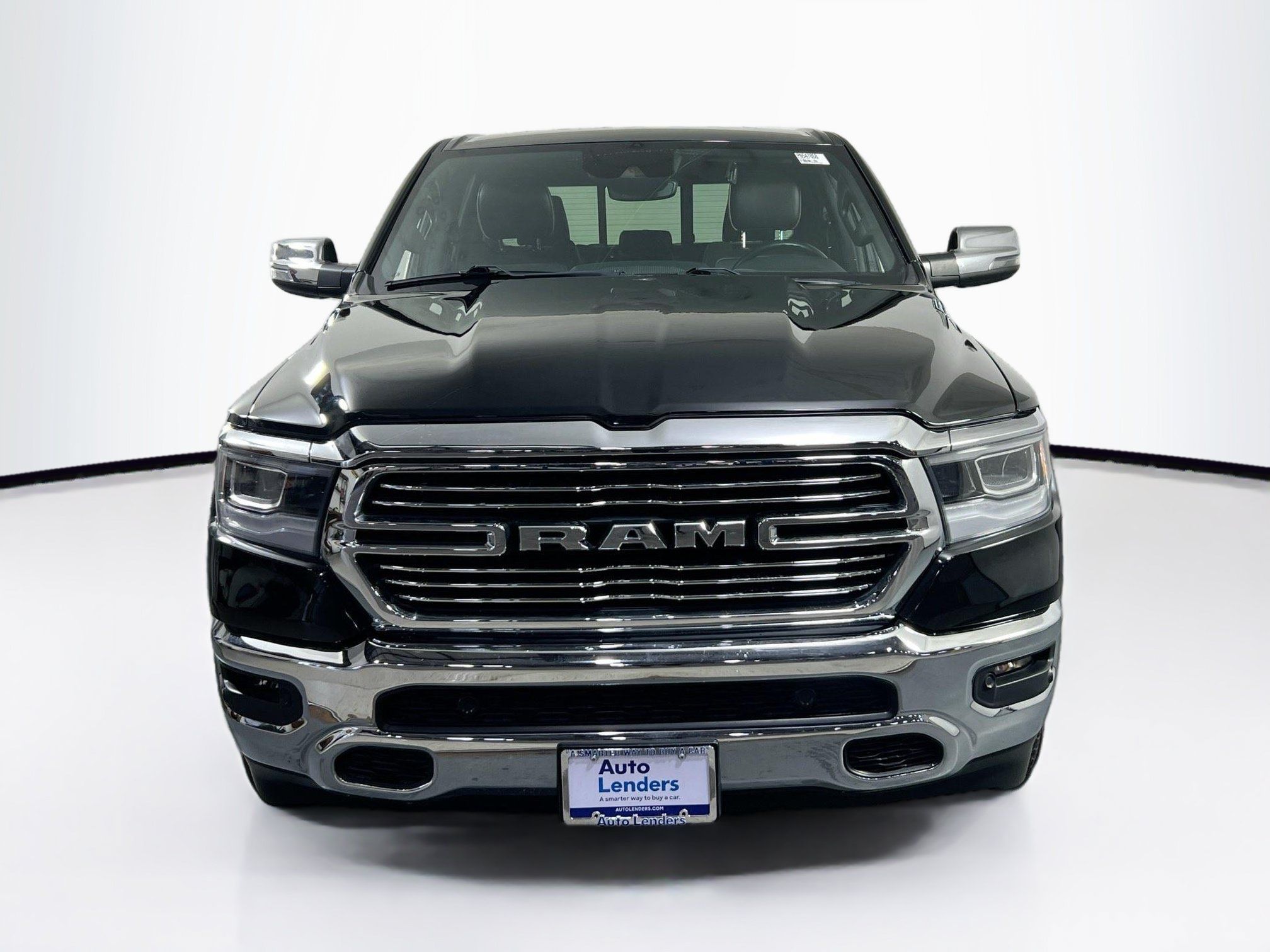 Used 2023 RAM 1500 Laramie AWD/4WD image 2