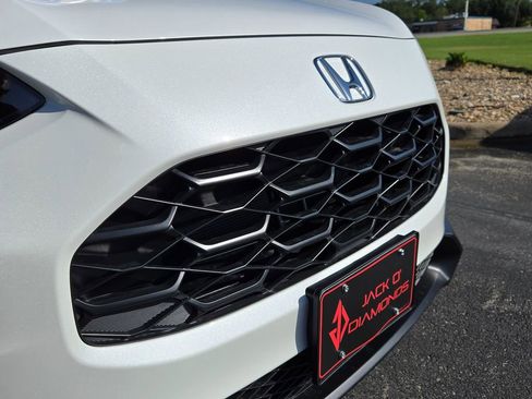 New 2026 Honda HR-V LX image 16