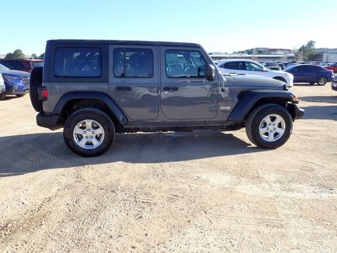 Used 2020 Jeep Wrangler Unlimited Sport S image 5
