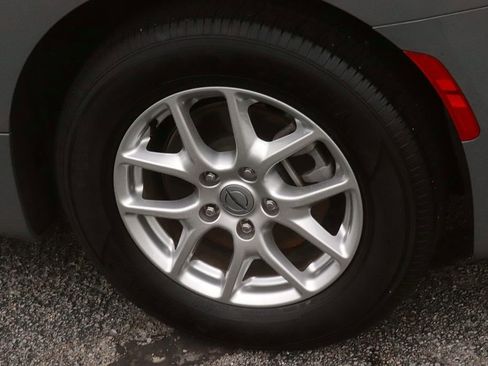 Used 2025 Chrysler Pacifica Select FWD image 8