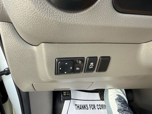Used 2013 Nissan NV 2500 SV RWD image 6