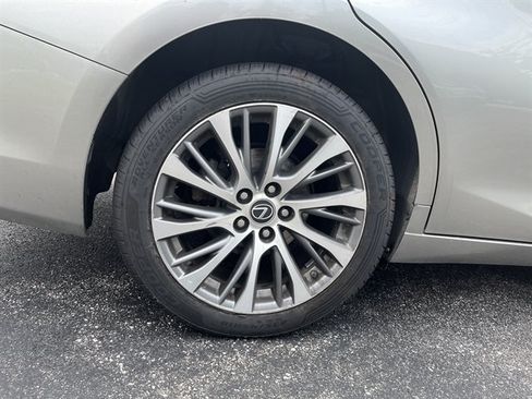 Used 2021 Lexus ES 250 w/ Premium Package AWD/4WD image 8