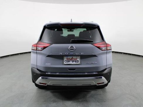 Certified 2023 Nissan Rogue Platinum w/ Platinum Premium Package FWD image 11
