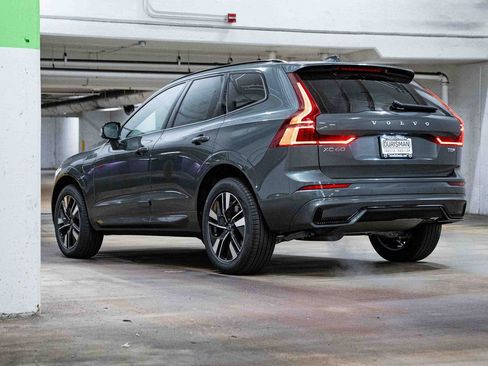 New 2026 Volvo XC60 T8 Core w/ Climate Package AWD/4WD image 5