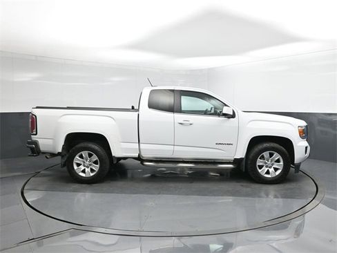 Used 2016 GMC Canyon SLE w/ SLE Convenience Package image 26