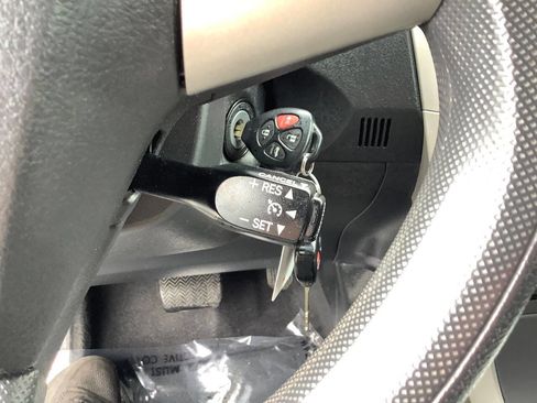 Used 2013 Toyota Corolla S FWD image 40
